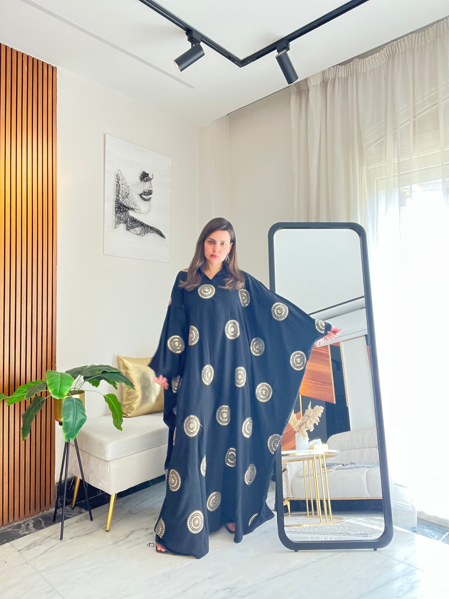 Abaya with elegant gold details for Ramadan evenings