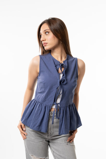 Lightweight summer blouse with a comfy tie